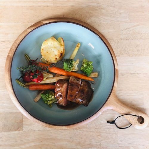 Primeurgroentjes varkenshaasje aardappelgratin