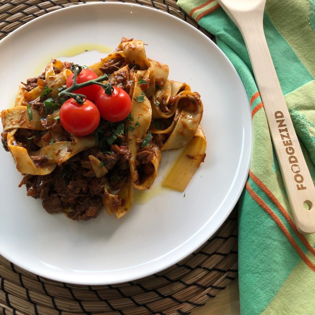 pappardelle runderragu foodgezind.
