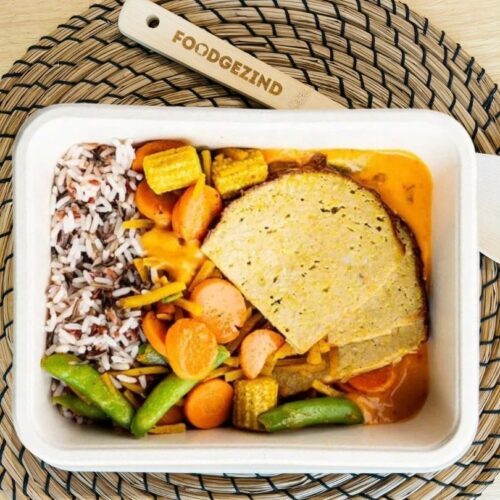 Thais gehaktbrood, oosterse groenten, basmati